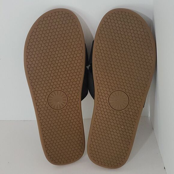 UGG Seaside Slide Cowhide Black Slippers Men's Size 10 Style # 1092172-BLK - Picture 8 of 8